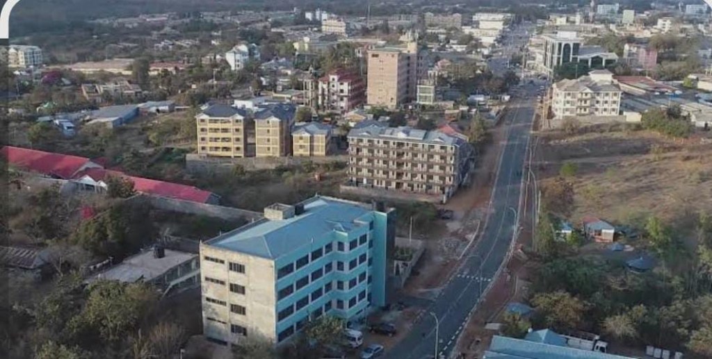 Banker bites Off Tutor’s Ear in Brawl